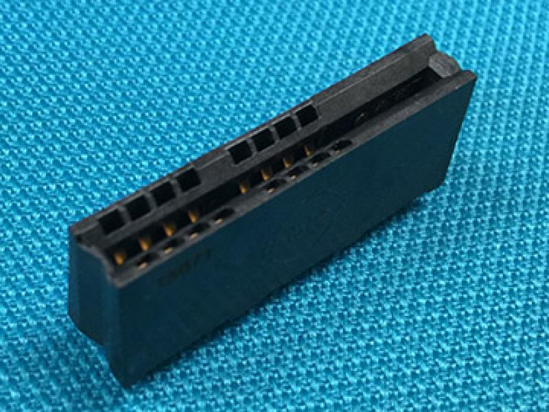 45911-0015 (EXTreme PowerEdge™, Mixed Power/Signal Card Edge Connector)